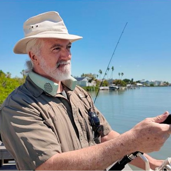 LivePure Arctic Vortex Wearable Fan Air Cleaner - Picture 4 of 9